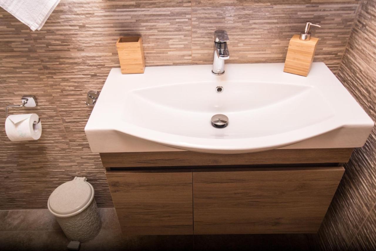 Apartament Golden Attic Nea Roda Zewnętrze zdjęcie